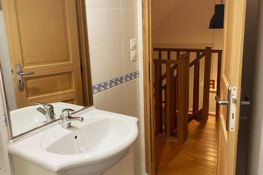 Gite " La Petite Maison" Livry  Kültér fotó