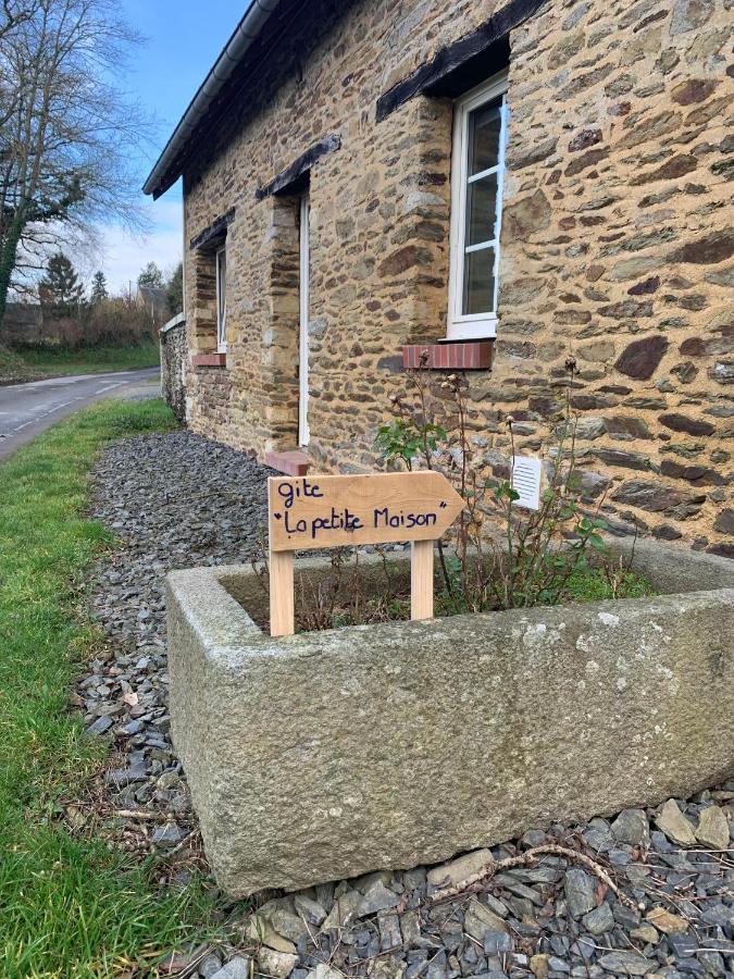 Gite " La Petite Maison" Livry  Kültér fotó