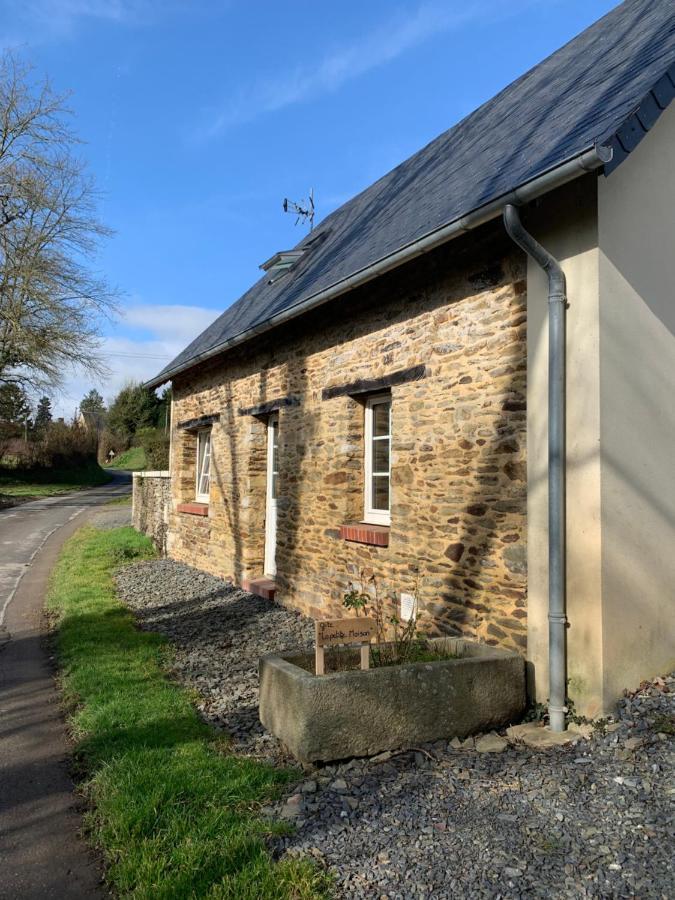 Gite " La Petite Maison" Livry  Kültér fotó
