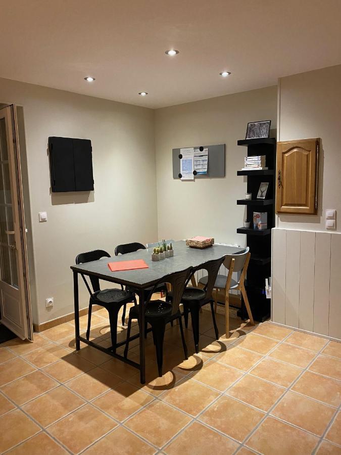 Gite " La Petite Maison" Livry  Kültér fotó