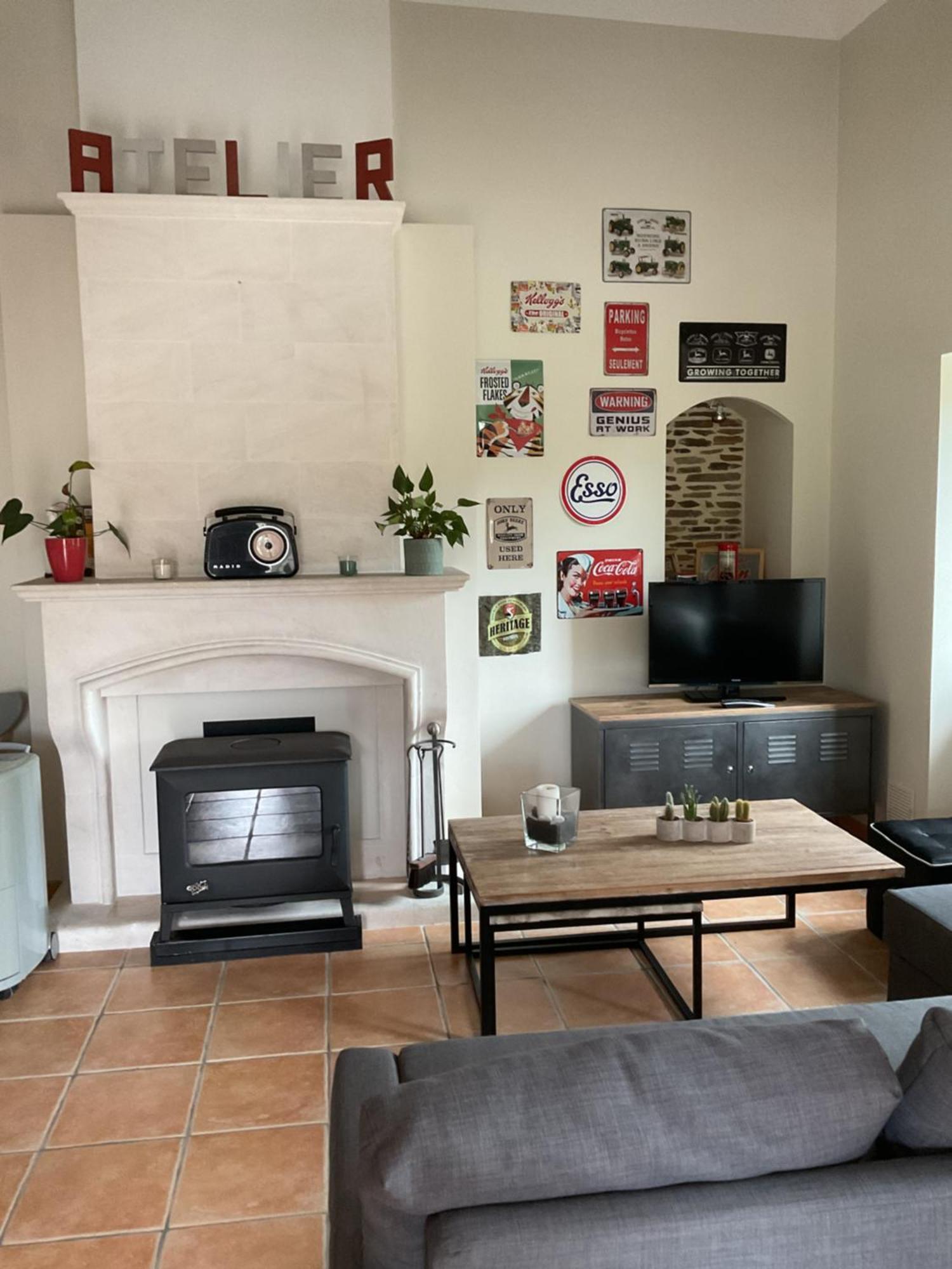 Gite " La Petite Maison" Livry  Kültér fotó